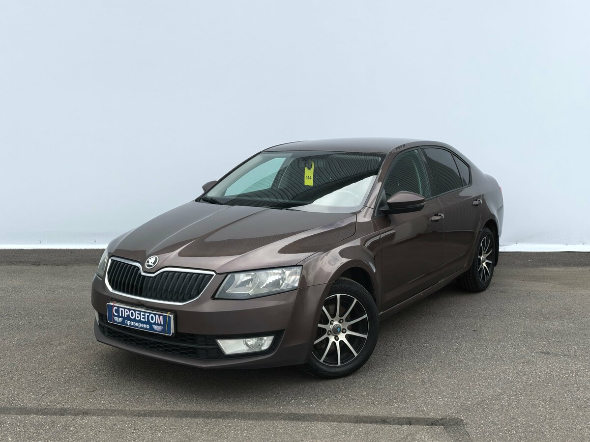 Открыть фотографии: Skoda Octavia III (A7)