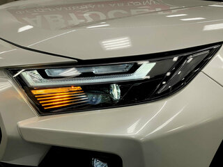 2024 Toyota RAV4 V (XA50), белый, 3850000 рублей, вид 4