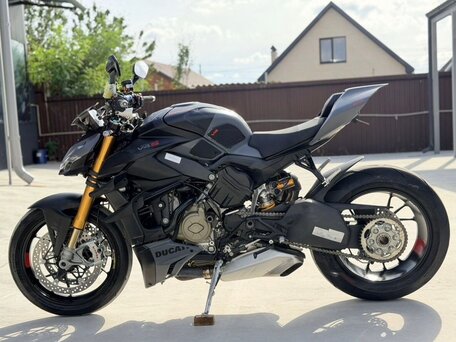 2024 Ducati Streetfighter V4, чёрный, 2350000 рублей, вид 4