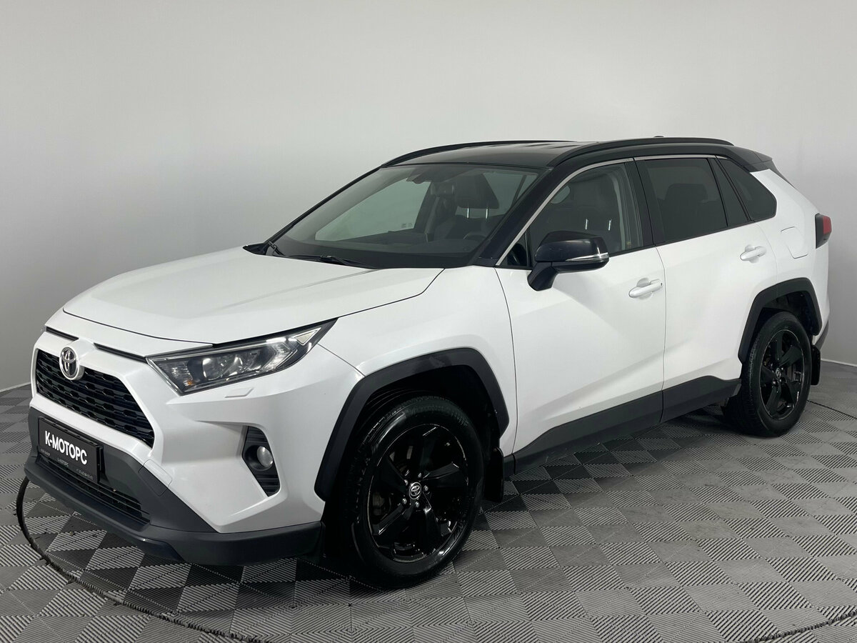 Открыть фотографии: Toyota RAV4 V (XA50)