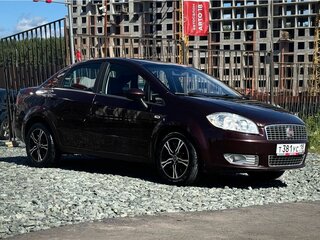 2011 Fiat Linea, красный, 470000 рублей, вид 2