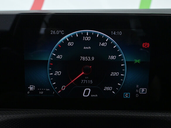 2020 Mercedes-Benz CLA 200 II (C118, X118), синий - вид 9