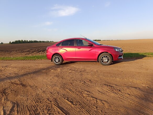 2017 Lada (ВАЗ) Vesta I, красный, 780000 рублей - вид 6