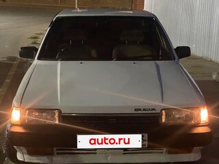 1987 Toyota Carina 4-speed IV (T150), белый, 250000 рублей, вид 2
