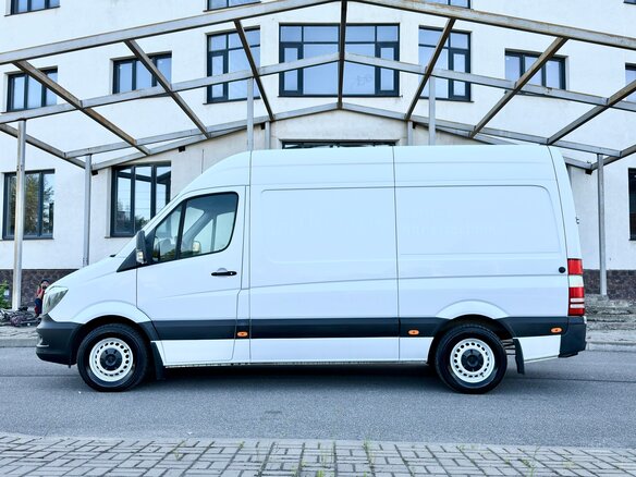 2018 Mercedes-Benz Sprinter, белый, 3280000 рублей - вид 3