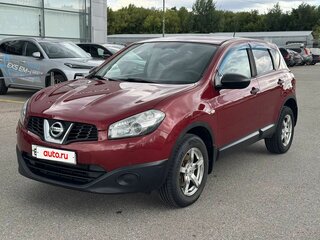 2011 Nissan Qashqai I Рестайлинг, красный, 800000 рублей, вид 1