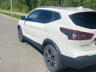 2019 Nissan Qashqai II Рестайлинг, белый, 1850000 рублей, вид 4