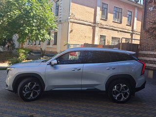 2024 Geely Atlas II, серый, 2850000 рублей, вид 4