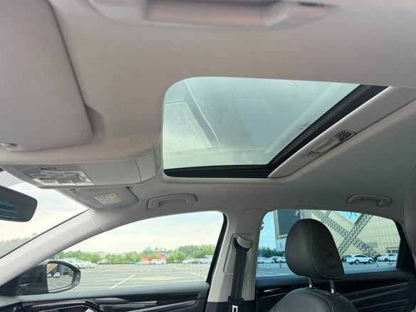 2022 Volkswagen Passat (North America and China) II (China Market) Рестайлинг, чёрный, 2400678 рублей - вид 11