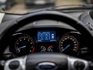 2015 Ford Kuga II, белый, 940000 рублей, вид 5