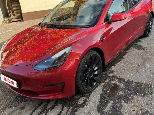 2020 Tesla Model 3 Performance I, пурпурный, 4500000 рублей - вид 1