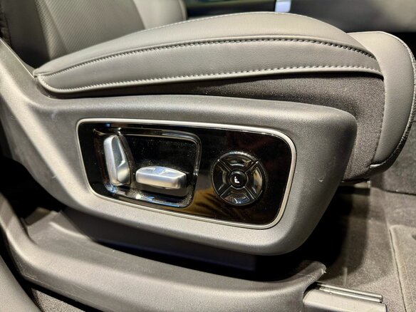 2024 Li Auto (Lixiang) L7 52.3 kWh I Рестайлинг, серый, 6190000 рублей - вид 32