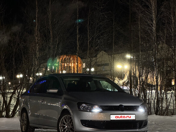2012 Volkswagen Polo V, серебристый - вид 24