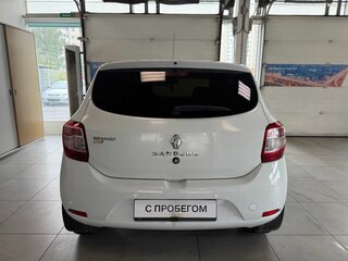 2015 Renault Sandero II, белый, 745000 рублей, вид 5