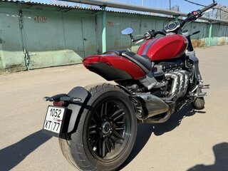 2021 Triumph Rocket 3, красный, 1700000 рублей, вид 4