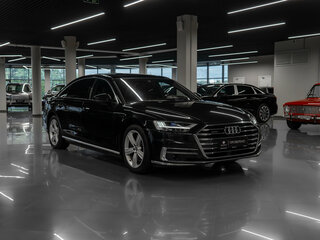 2018 Audi A8 Long 55 TFSI IV (D5), чёрный, 3800000 рублей, вид 2