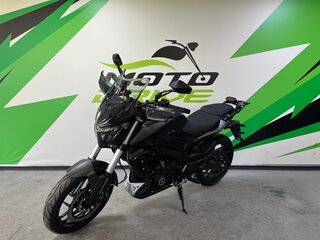 2026 Bajaj Dominar 400, чёрный, 479990 рублей, вид 2