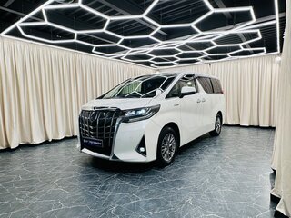 2018 Toyota Alphard III Рестайлинг, белый, 4299900 рублей, вид 2