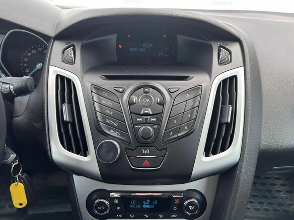 2012 Ford Focus III, белый - вид 16