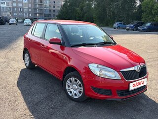 2013 Skoda Fabia II Рестайлинг, красный, 380000 рублей, вид 1