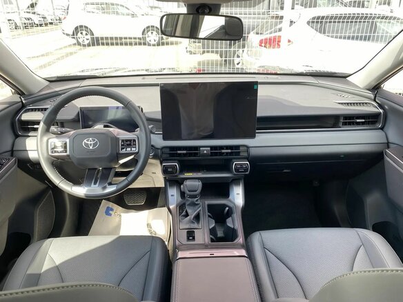 2026 Toyota RAV4 VI (XA60), чёрный, 4950000 рублей - вид 10