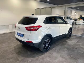 2018 Hyundai Creta I, белый, 1696000 рублей, вид 5