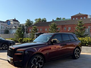 2019 Rolls-Royce Cullinan I (Series I), чёрный, 24500000 рублей, вид 3