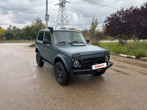 2017 Lada (ВАЗ) 2121 (4x4) Urban I Рестайлинг, зелёный, 980000 рублей - вид 3