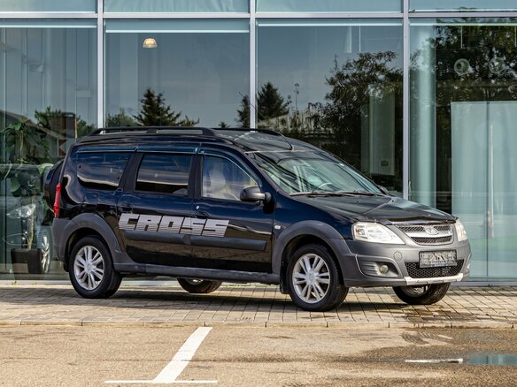 2016 Lada (ВАЗ) Largus I, чёрный, 795000 рублей - вид 2