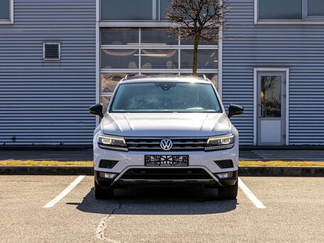 2020 Volkswagen Tiguan II, белый, 1995000 рублей, вид 2