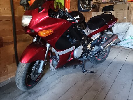 1998 Kawasaki ZZR 400, фиолетовый, 230000 рублей, вид 5