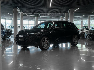 2026 Audi Q5 L III (GU), чёрный, 6000000 рублей, вид 1