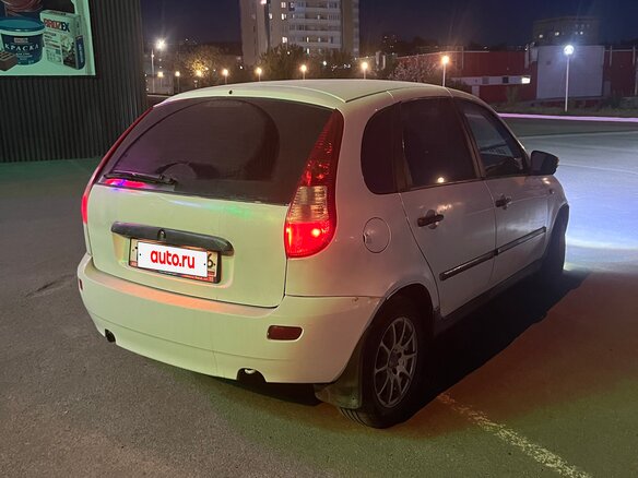2013 Lada (ВАЗ) Kalina I, белый, 260000 рублей - вид 1