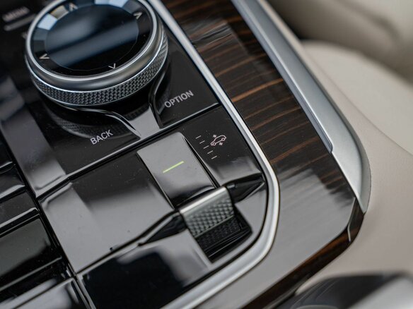 2025 BMW X5 30d IV (G05/G18) Рестайлинг, синий - вид 29
