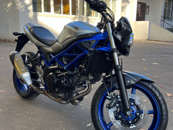2020 Suzuki SV 650, серебристый, 695000 рублей - вид 5