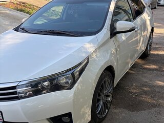 2013 Toyota Corolla XI (E160, E170, E180), белый, 1250000 рублей, вид 5