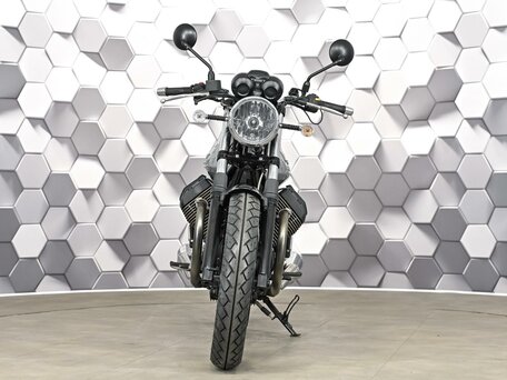2013 Moto Guzzi V 7, серый, 419000 рублей, вид 5