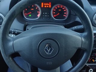 2013 Renault Duster I, серый, 950000 рублей, вид 5