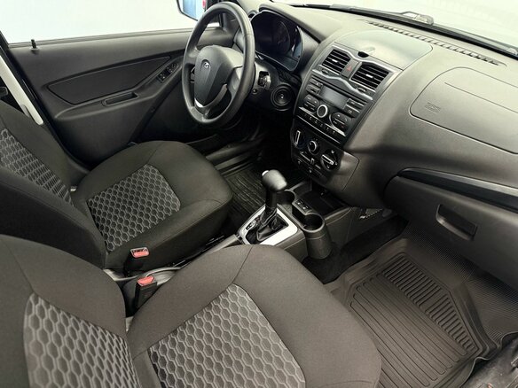 2024 Lada (ВАЗ) Granta I Рестайлинг, чёрный, 1100000 рублей - вид 18