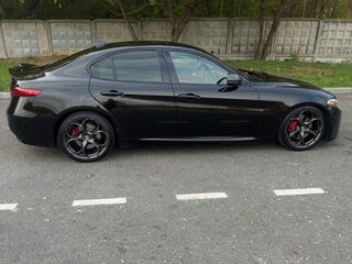 2018 Alfa Romeo Giulia II (952), чёрный, 2500000 рублей, вид 3