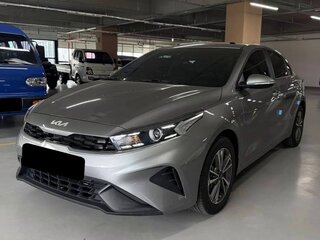2023 Kia K3 II Рестайлинг, серый, 1815000 рублей, вид 1