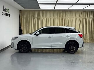 2023 Audi Q2 L 35 TFSI I Рестайлинг, белый, 1625000 рублей, вид 4