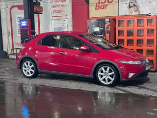 2008 Honda Civic VIII, красный, 800000 рублей, вид 1
