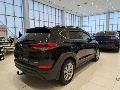 2017 Hyundai Tucson III, чёрный, 1580000 рублей, вид 5