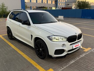 2016 BMW X5 30d III (F15), белый, 3350000 рублей, вид 1