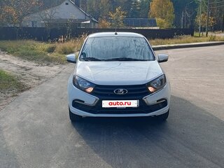 2019 Lada (ВАЗ) Granta I Рестайлинг, белый, 830000 рублей, вид 2