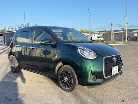 2021 Toyota Passo III Рестайлинг, зелёный, 945000 рублей, вид 3