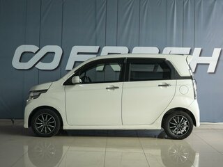2016 Honda N-WGN I Рестайлинг, белый, 599000 рублей, вид 5