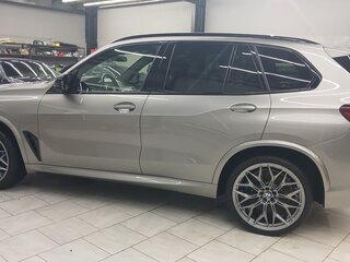 2022 BMW X5 M Competition III (F95), серый, 13500000 рублей, вид 4