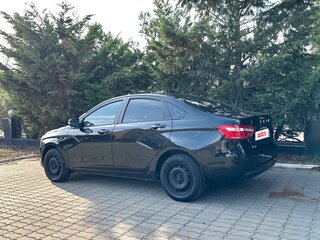 2016 Lada (ВАЗ) Vesta I, чёрный, 690000 рублей, вид 4